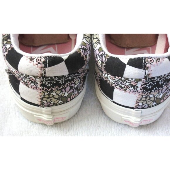 Vans Black and White Floral Athletic Shoes - Picture 5 of 5